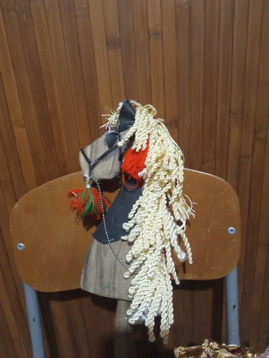 Кінь атрибут української маланки