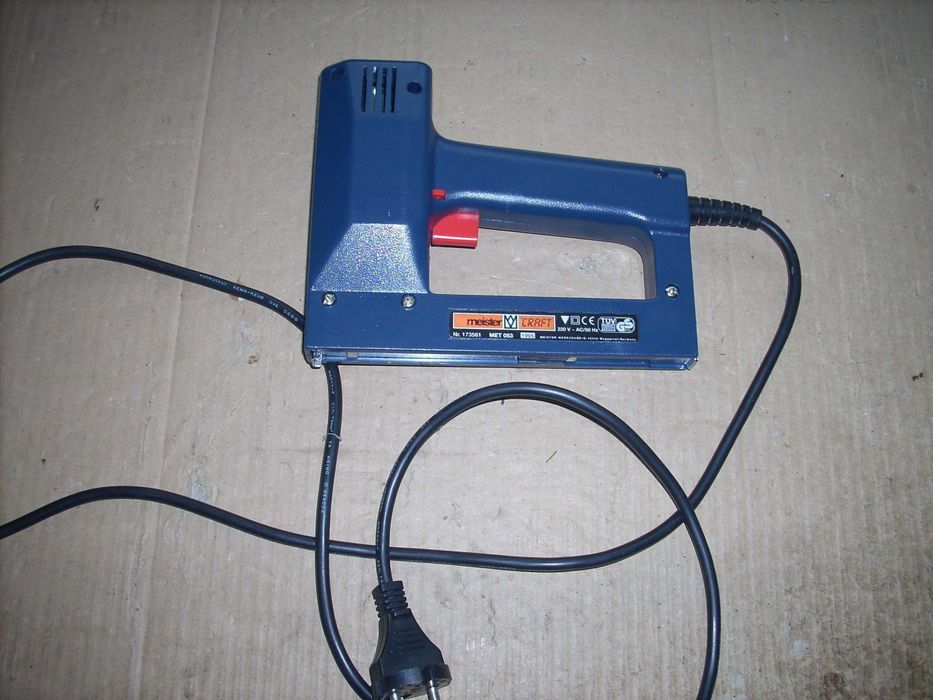 Zszywacz elektryczny meister Craft MET 053