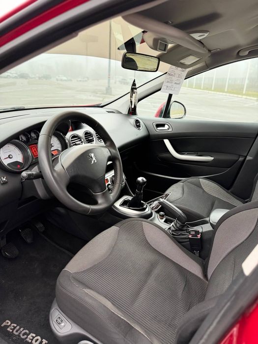 Продам Peugeot 308