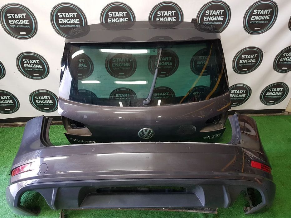 Tampa da Mala Para Choques VW Touareg II 7P 2011-2017