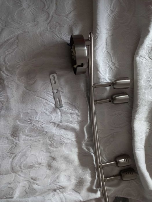 Candeeiro 4 focos de tecto