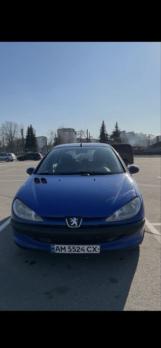 Авто Peugeot 206 2004 року