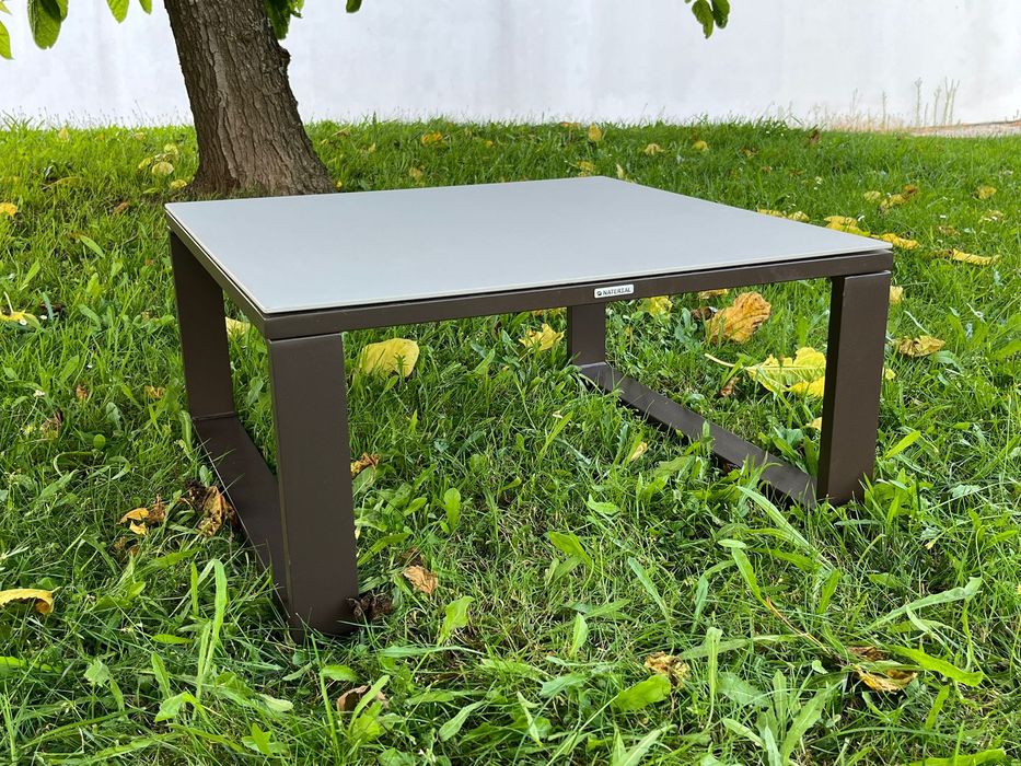 Conjunto de Jardim Naterial Odyssea – Sofá + 2 Cadeirões + Mesa de Centro