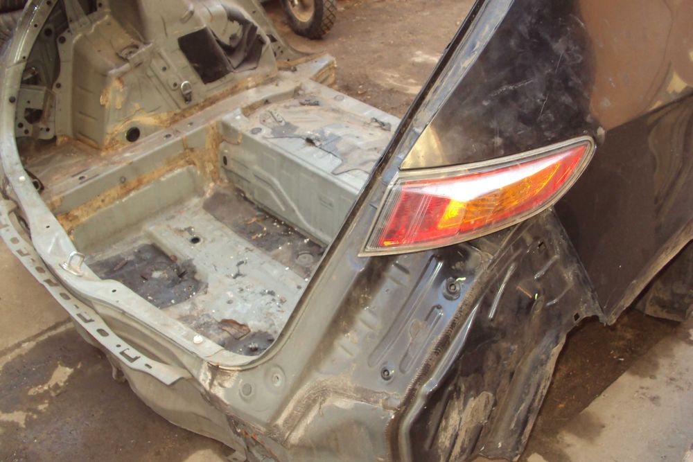 Honda Civic Ufo tylny pas