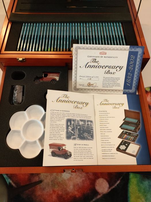 Derwent Caixa de Lápis Edição Limitada