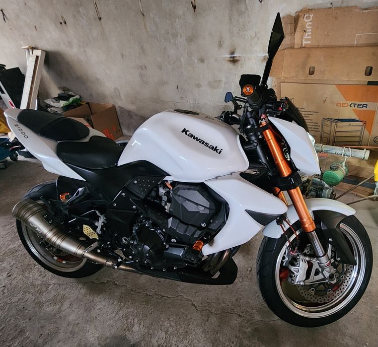 Kawasaki z1000 .