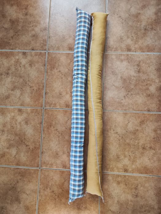 2 Rolos Tapa Vento ou Pó para portas e janelas