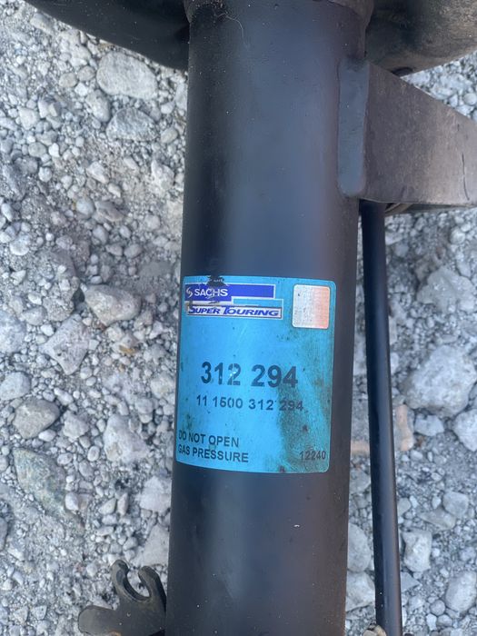 Продам стойки SACHS ,BOGE Opel Omega A B