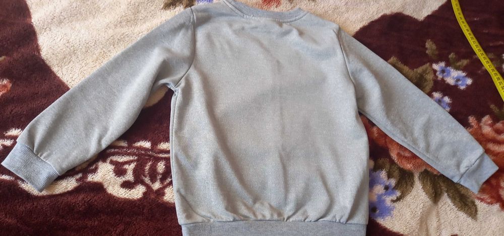 Кофта на дівчинку 6 років