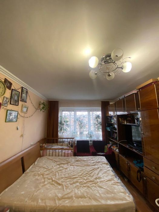 Продаж 2-кімнатної квартири по вул. Полєтаєва