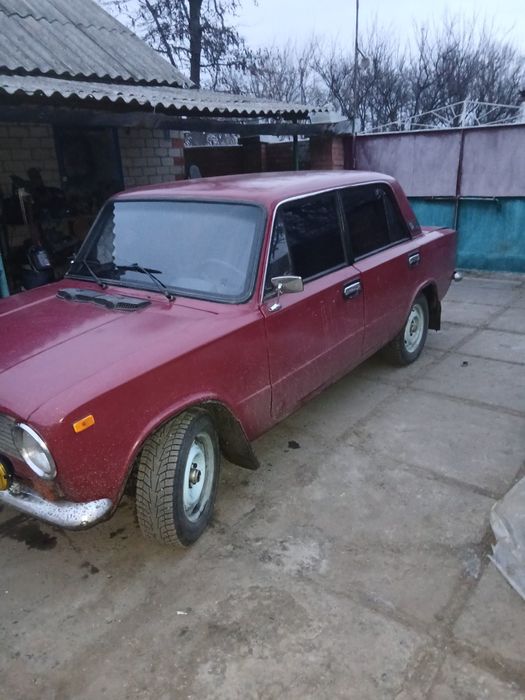 Продам ваз 21013