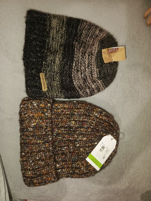 Жіноча Шапка в'язана зимова