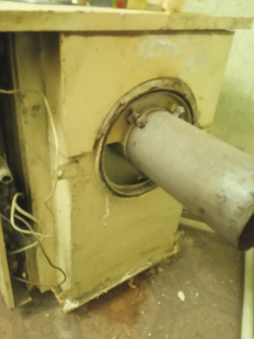Газовый котел АОГВ-7.5 С (правый) на запчасти / под ремонт