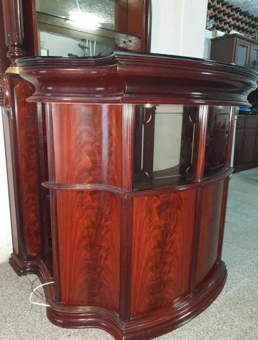 Bar de sala em Nogueira