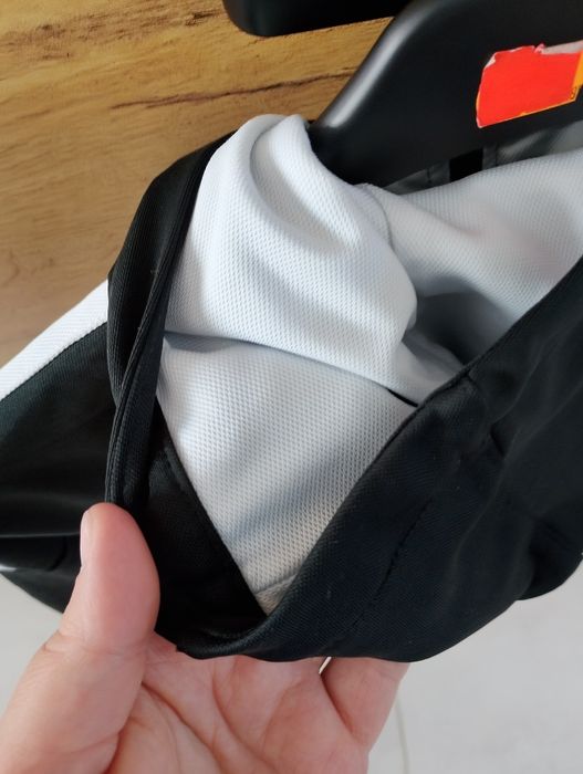 Bluza dziecięca  z kapturem