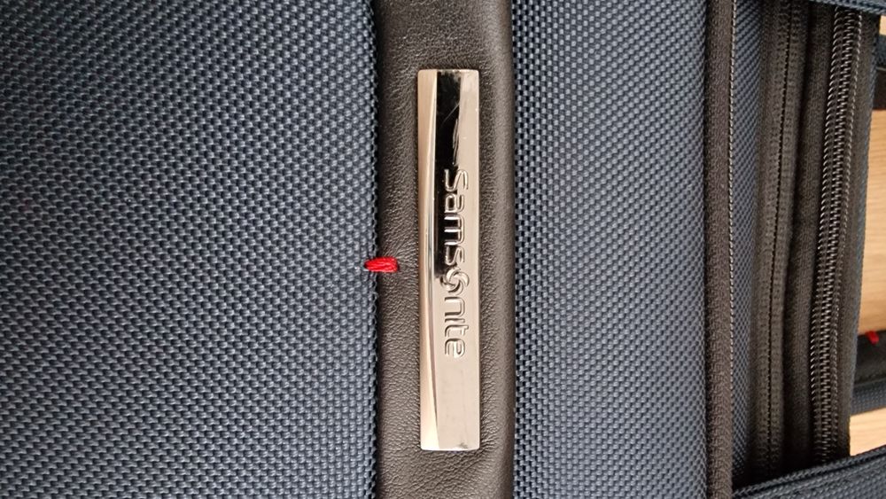 Samsonite Pro DLX 5 15.6''