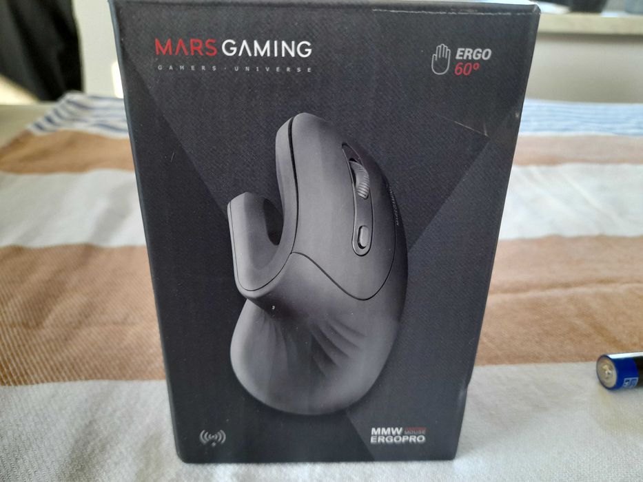 Myszka bezprzewodowa Mars Gaming MMW ERGOPRO sensor optyczny