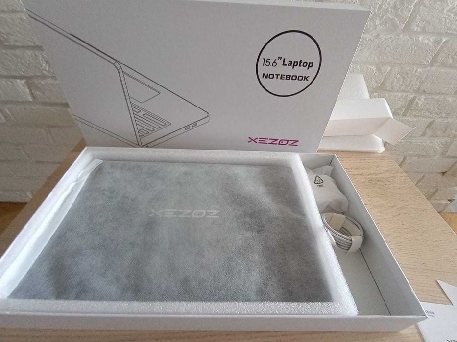 XEZOZ XLB07 Latop Workbook Komputer (i7-13th, 16 GB RAM, 512 GB SSD)