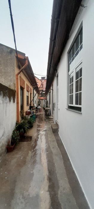 Alugo Casa no  Centro Matosinhos