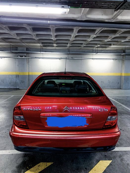 Citroen C5.