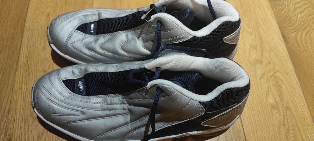Buty and 1 r. 45