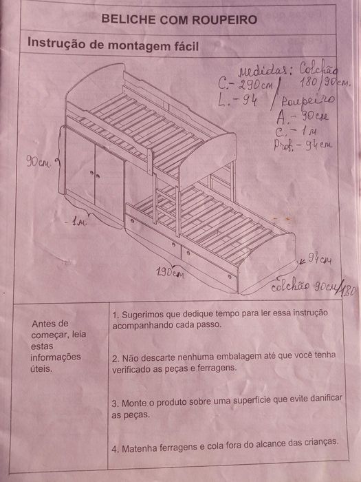 Beliche com roupeiro