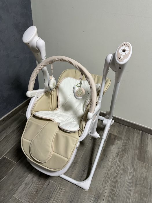 Дитячий столик для годування шезлонг гойдалка  Carrello 3в1