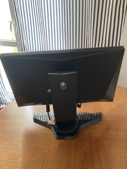 Monitor Dell Alienware AW2210T