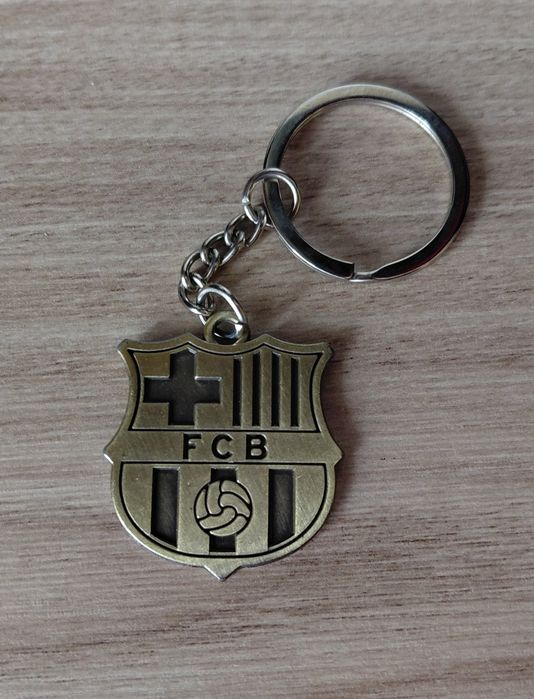 Metalowy brelok Barcelona
