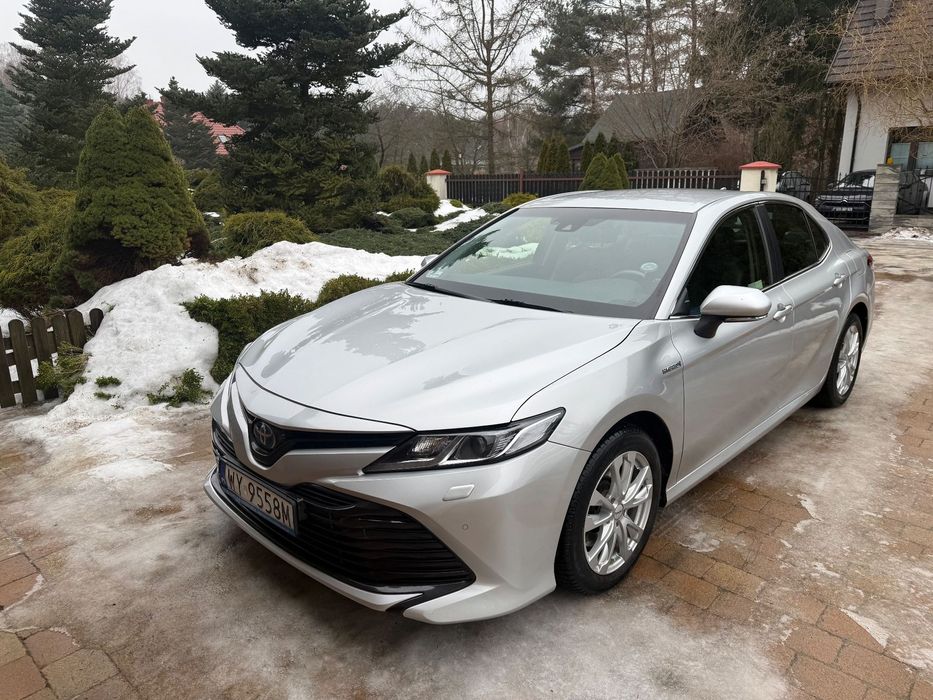 Toyota Camry pierwsza rej. 2020, pierwszy właściciel, serwis w ASO, salon Polska