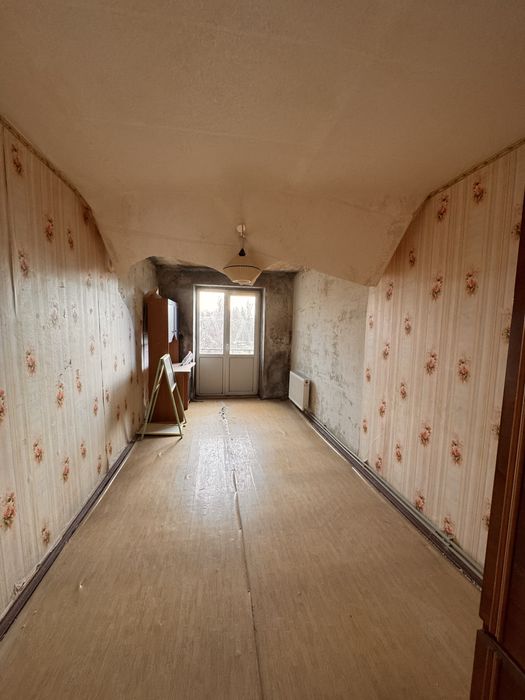 Продам 3кімнатну квартиру під ремонт! Газове опалення TotokM