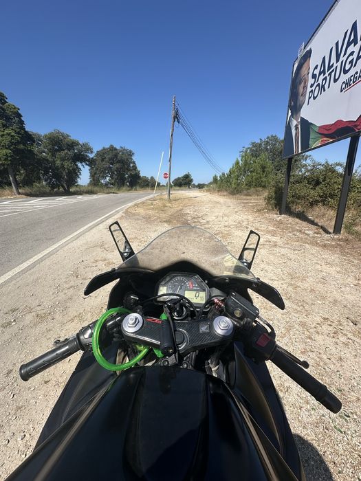 CBR 600 RR 2003 Estimada