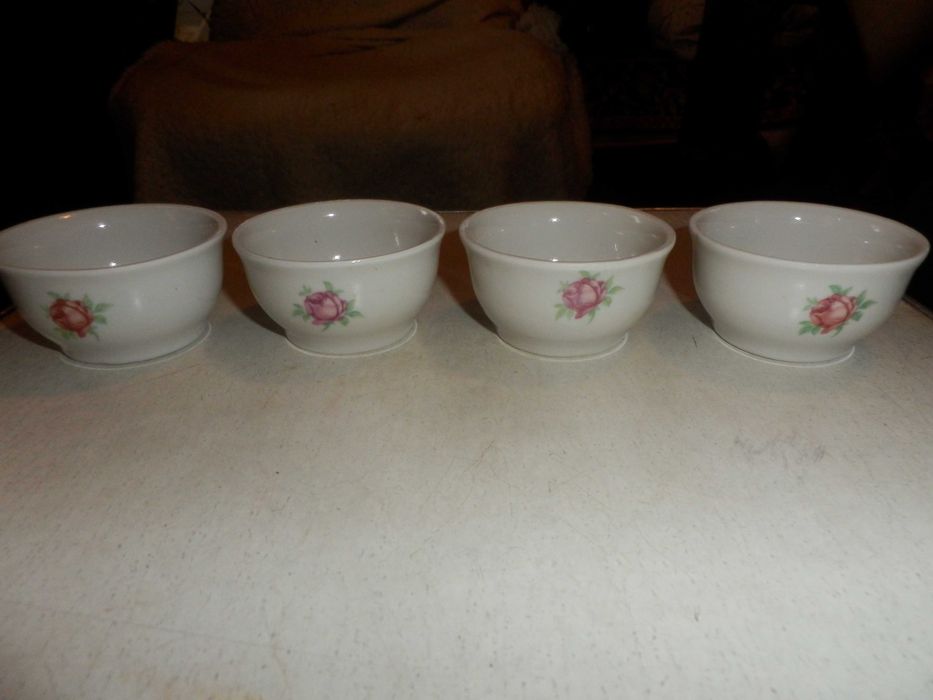 фарфоровые солонки,тарелки,блюдца,ГДР, СССР