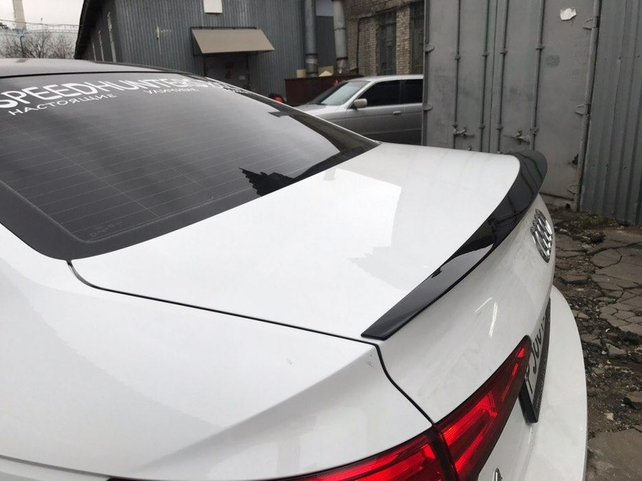 Audi A4 B9 Lotka spoiler tylnej klapy 2015/2021 S-LOOK czarny połysk