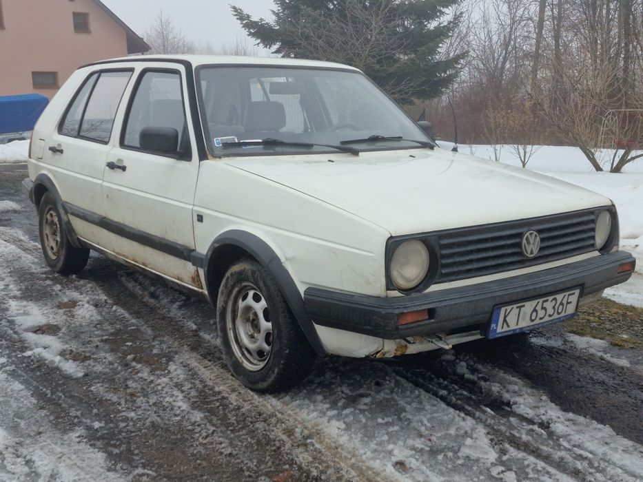 Volkswagen Golf II 1,8 benzyna ! Hak !
