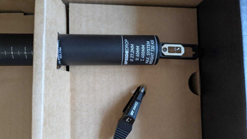 Espigão de Selim Telescópico DT Swiss D232 27.2mm (60mm) + Comando Incluído