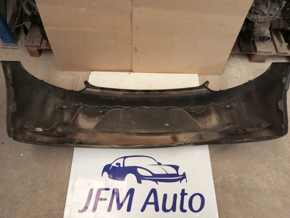 Pára-choques traseiro VW SCIROCCO III
