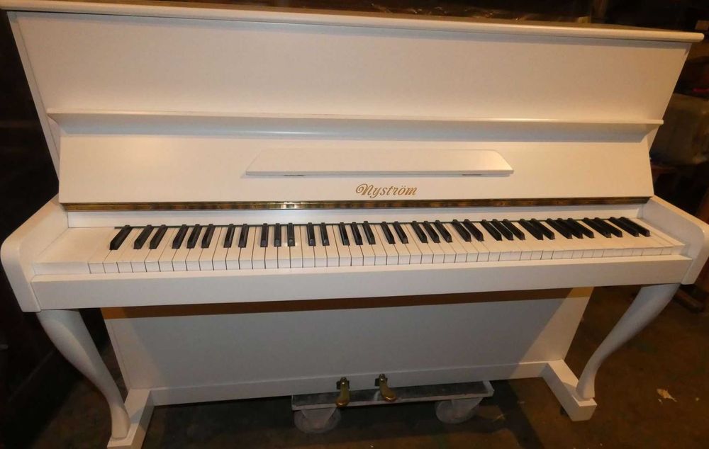 Pianino białe Nystrom +transport+gwarancja+strojenie