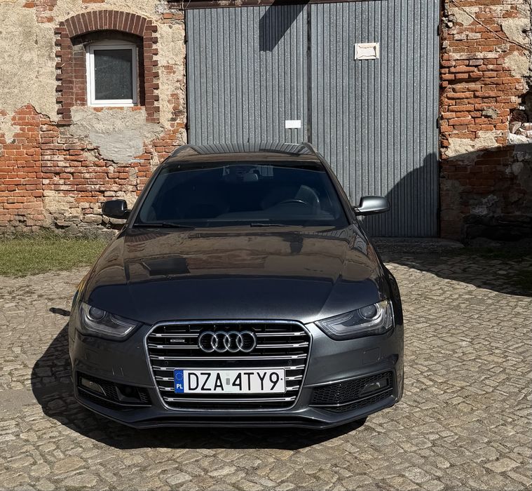 Audi a4 b8 2.0 tdi 2014 rok