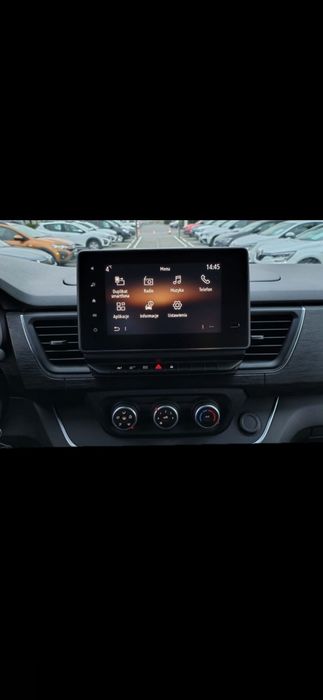 Wynajem busa busów AUTOMAT Renault Trafic 9os. LONG + skuter