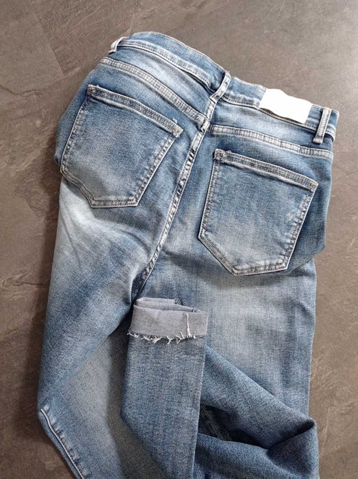 Spodnie jeansy By o La La Xs stan idealny