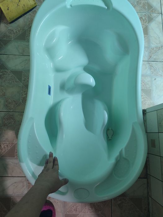 Продам ванночку для купания