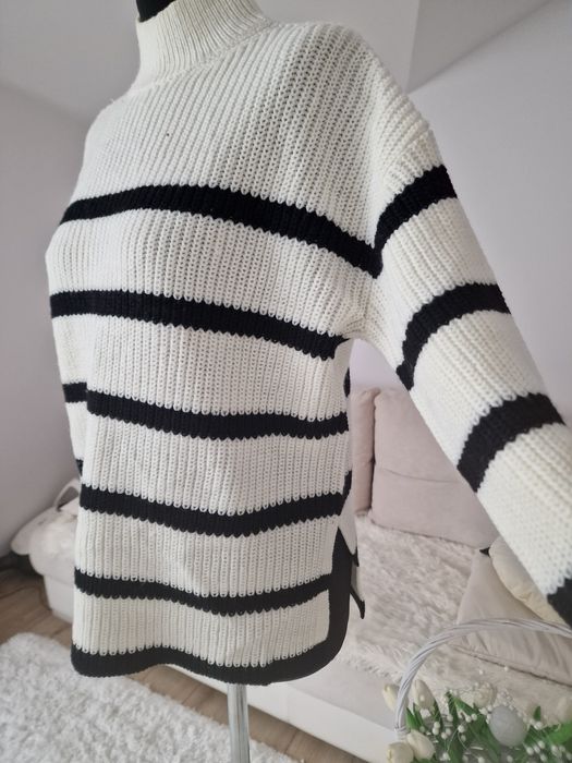 Golf ecru,paski"New Look".