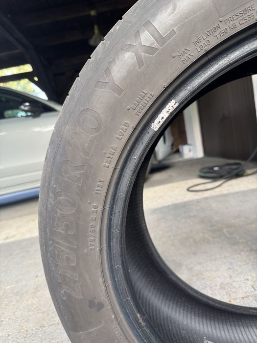 Komplet Continental PremiumContact 6 275/50 R20