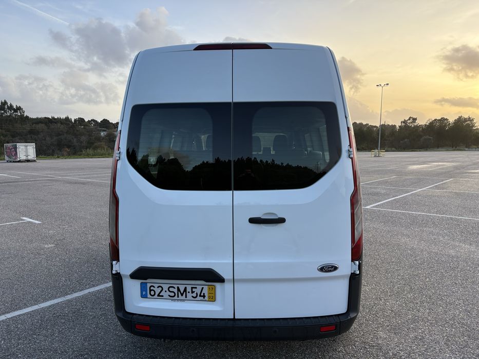 Ford Transit Custom 2.0 TDCI 9 LUGARES