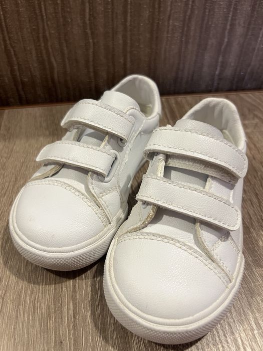 Кеди для хлопчика від фірми apawwa 24 розмір  15см стелька