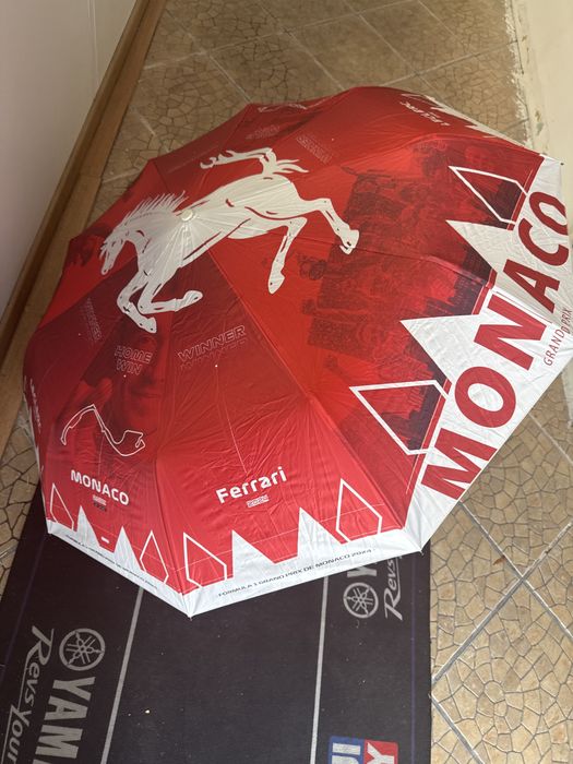Guarda chuva/Sol Ferrari