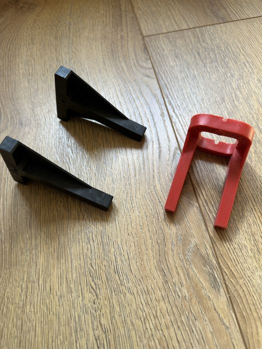 Łoże do silnika modelu RC Du-Bro 686 + 2 komplety elastomerów