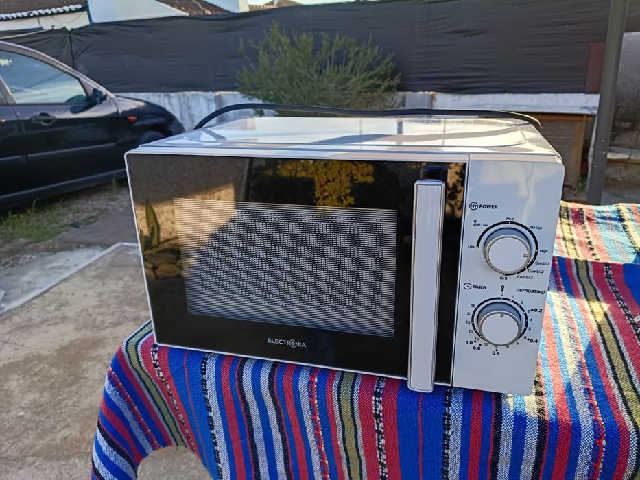 Vende-se os 3 itens 175 euros