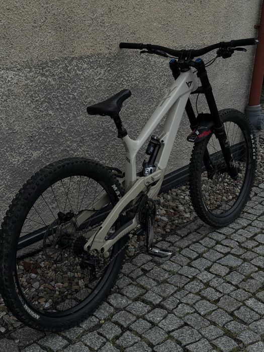 Yt tues 2020 core 2